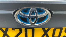 Toyota C-HR 2.0 Hybrid Dynamic 5dr CVT Hybrid Hatchback